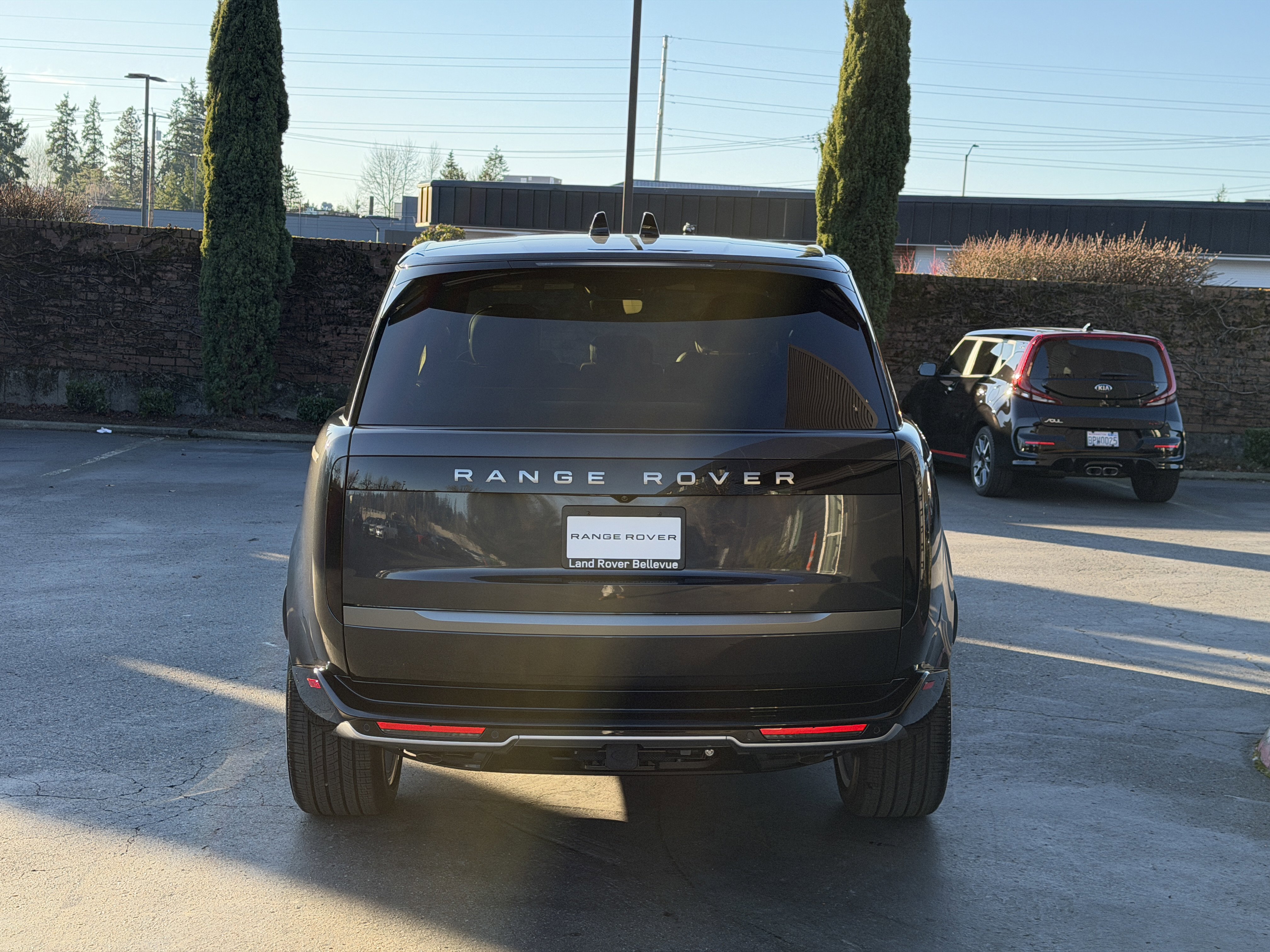 New 2026 Land Rover Range Rover Long Wheelbase SE AWD/4WD image 7