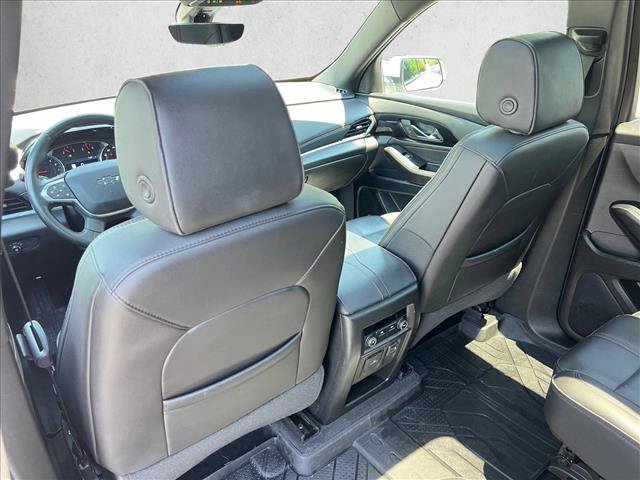 Used 2024 Chevrolet Traverse RS w/ LPO, Floor Liner Package AWD/4WD image 18