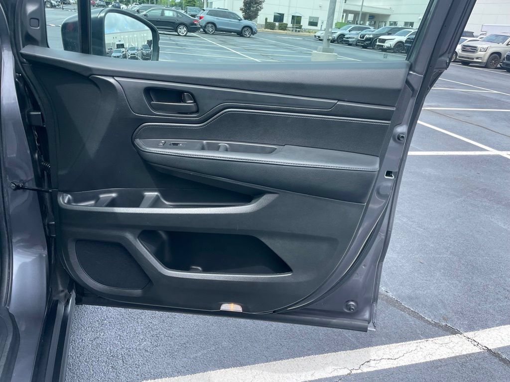Certified 2025 Honda Odyssey EX-L image 30