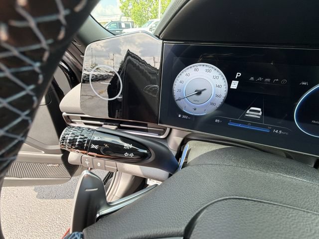 New 2026 Hyundai Elantra N FWD image 32