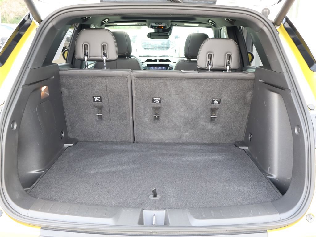 Used 2023 Chevrolet TrailBlazer ACTIV w/ Sun and Liftgate Package FWD image 30