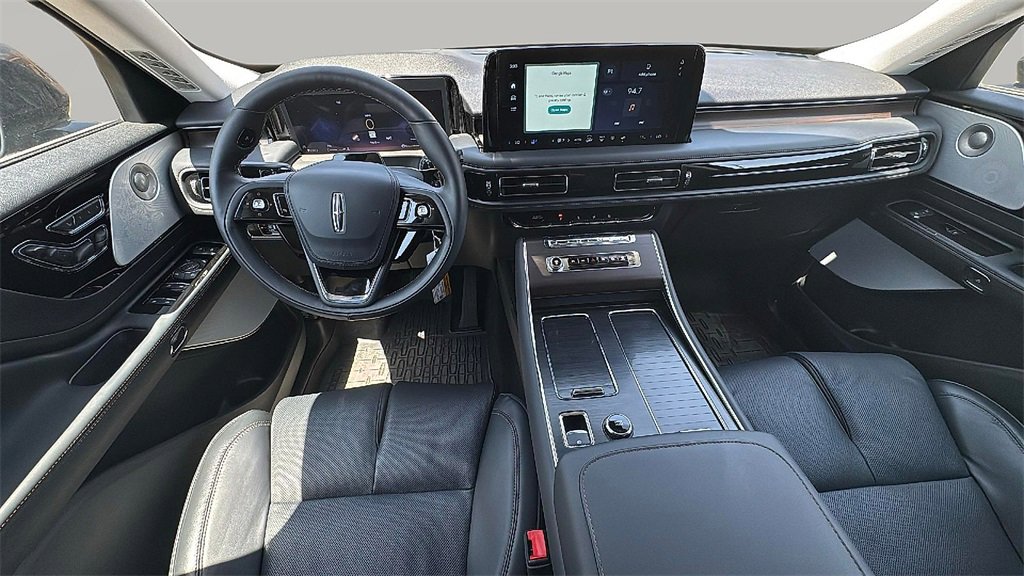 New 2025 Lincoln Aviator Reserve w/ Equipment Group 201A image 9