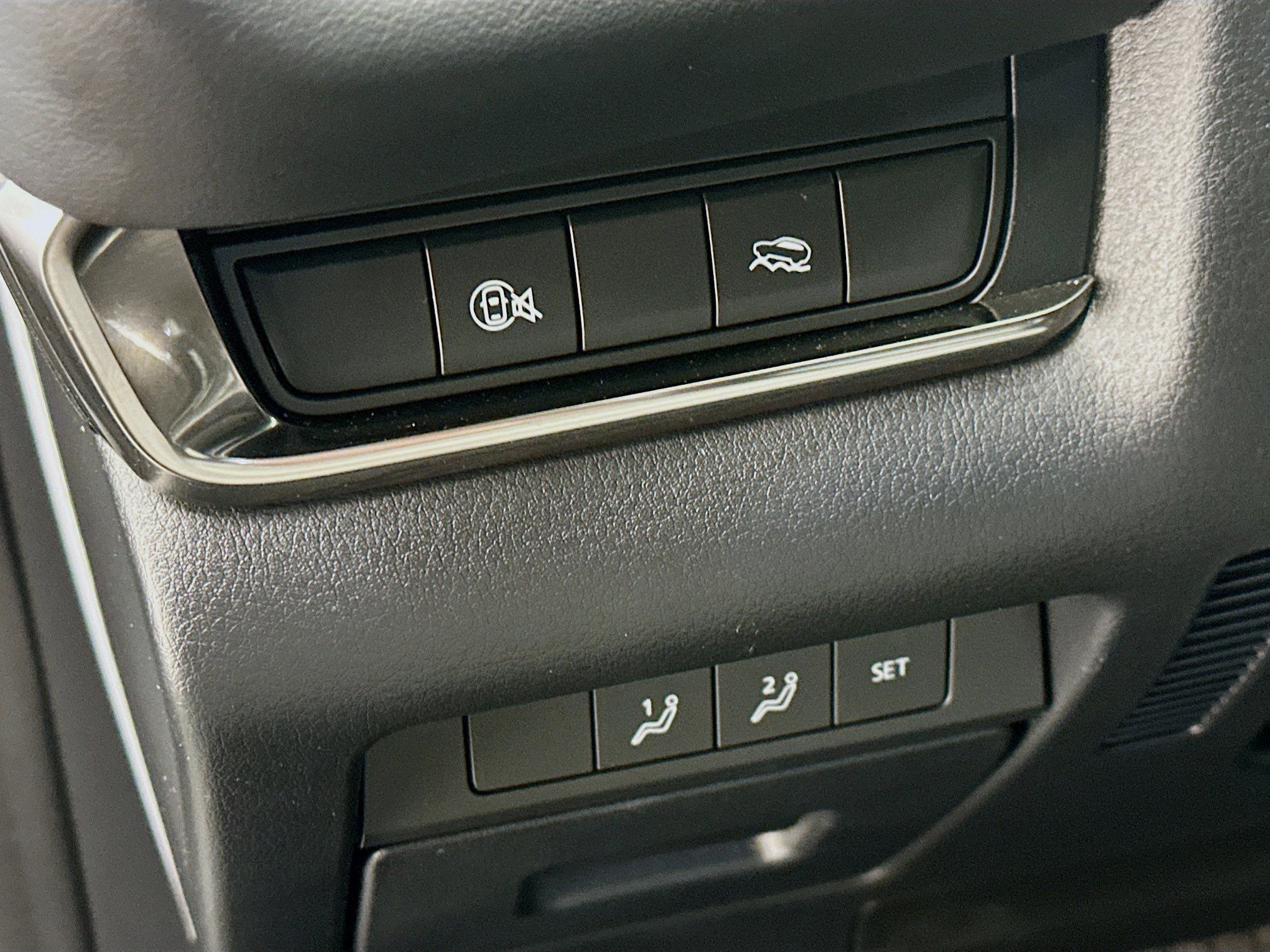 Used 2025 MAZDA CX-30 AWD 2.5 S w/ Preferred Package image 17