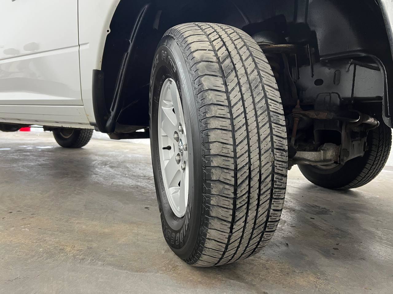 Used 2012 RAM 1500 Classic SLT AWD/4WD image 25