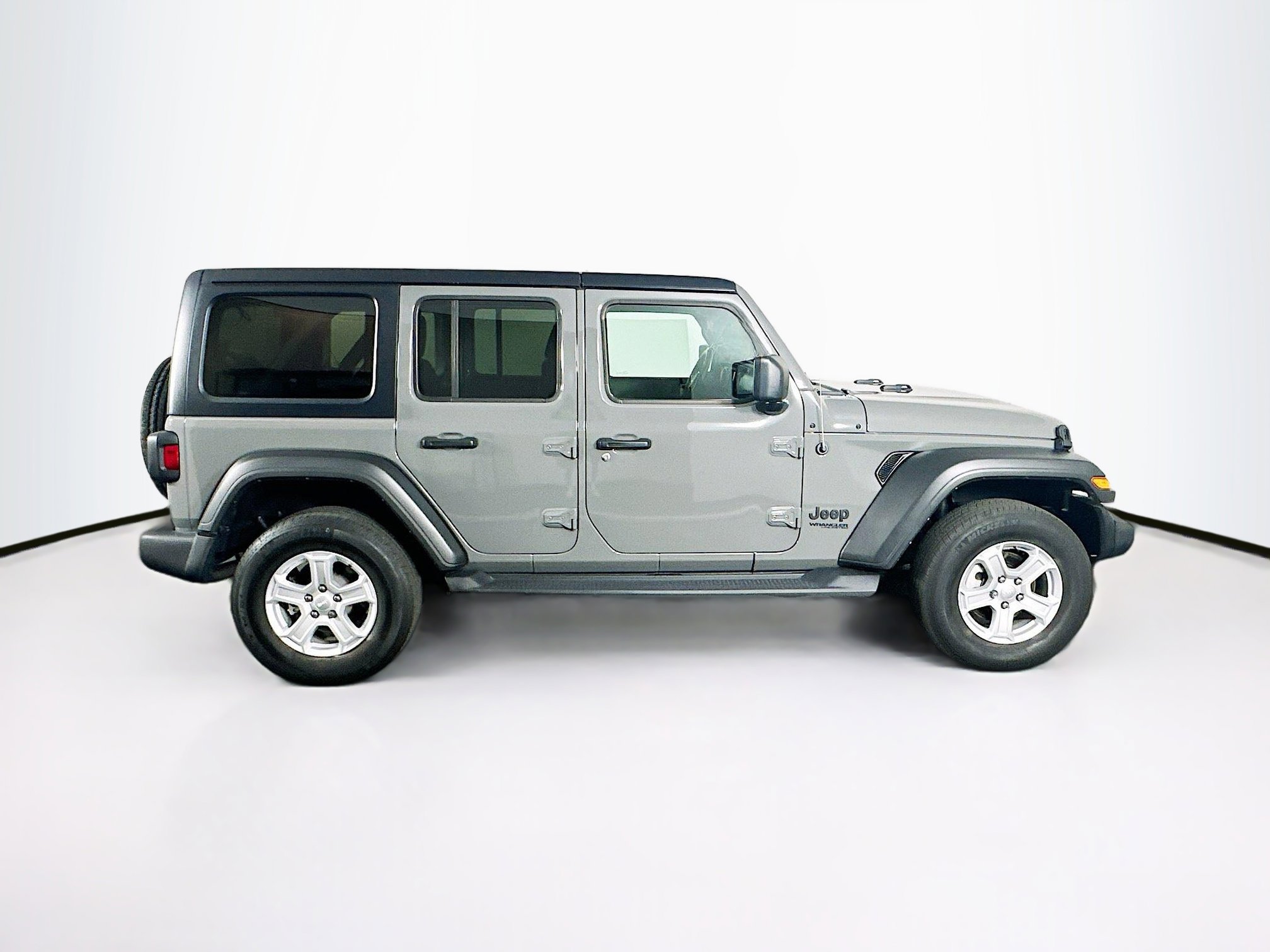 Used 2022 Jeep Wrangler Sport S image 10