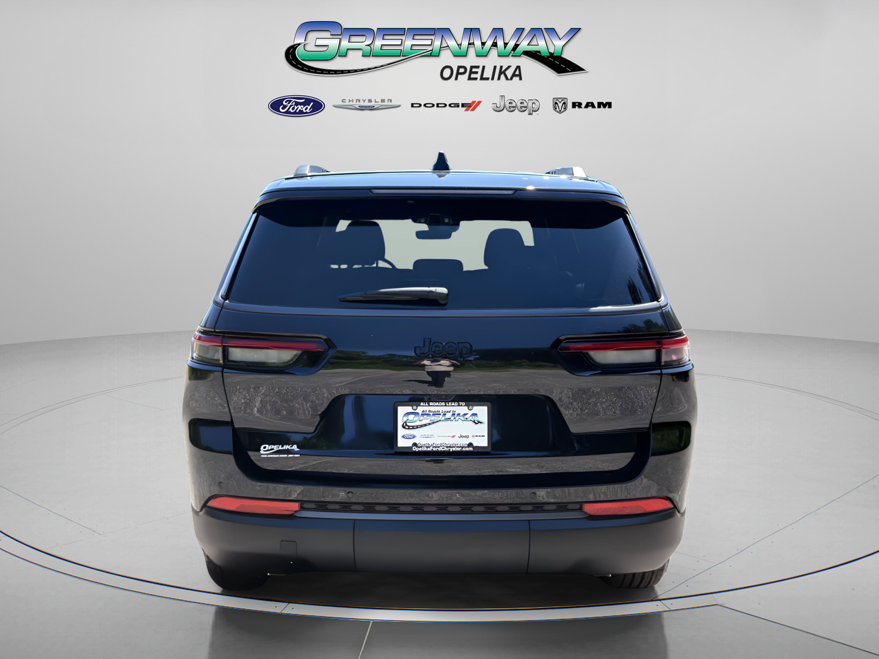 New 2026 Jeep Grand Cherokee L 2WD image 6