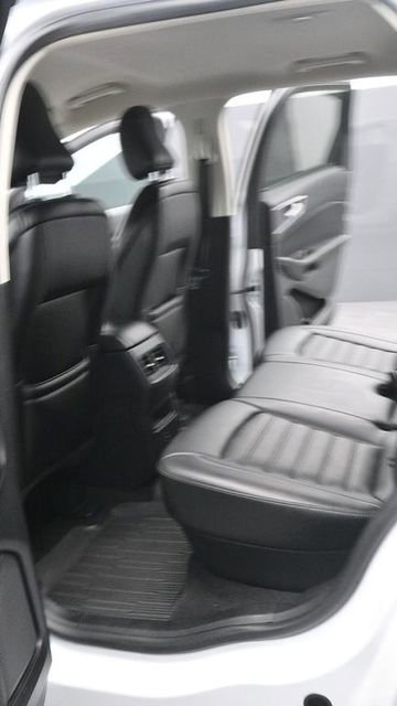 Used 2022 Ford Edge SEL AWD/4WD image 17