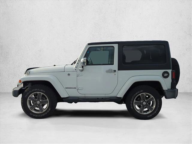 Used 2016 Jeep Wrangler Sahara w/ Connectivity Group image 5