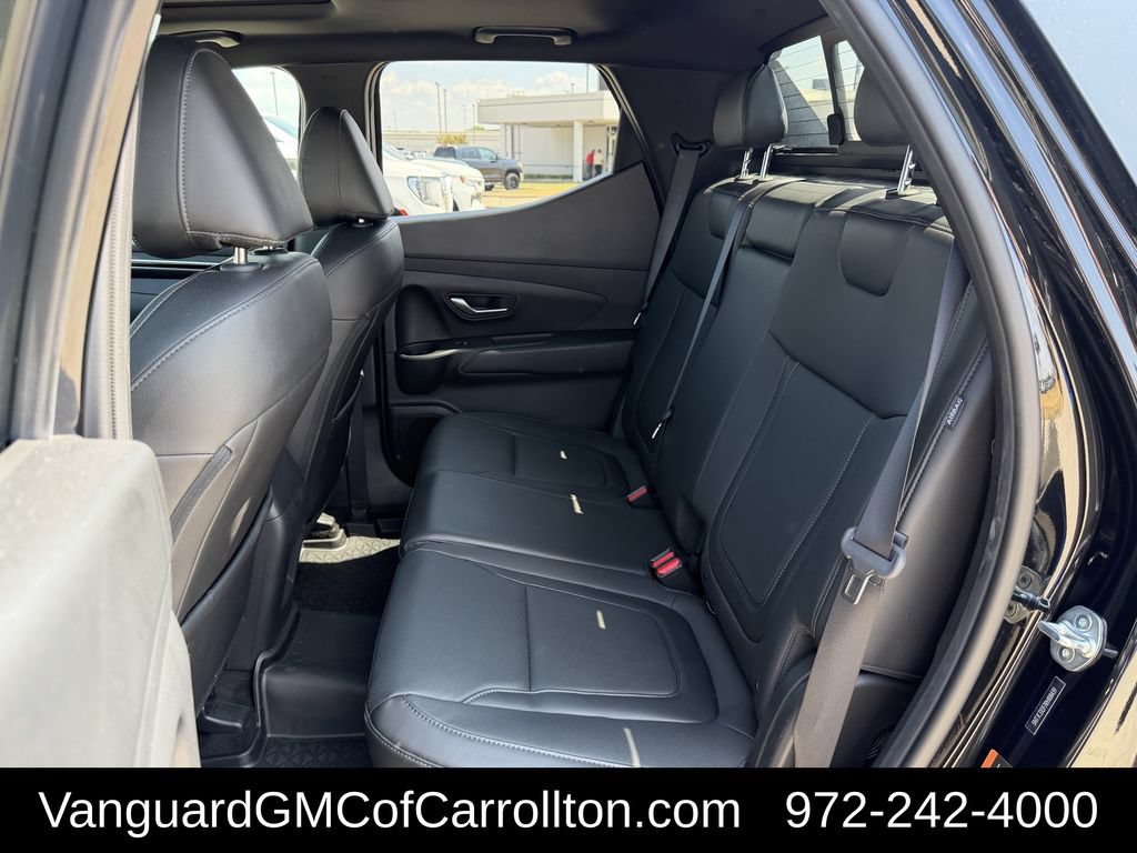 Used 2024 Hyundai Santa Cruz Night AWD/4WD image 33