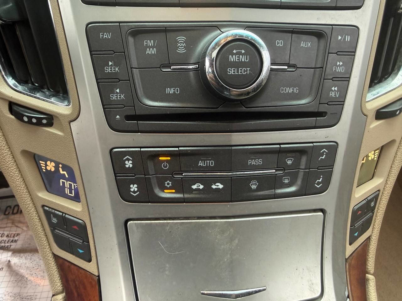 Used 2008 Cadillac CTS 3.6 w/ Wood Trim Package RWD image 18