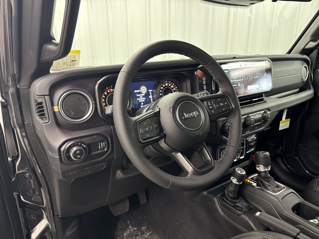 New 2026 Jeep Gladiator Sport AWD/4WD image 17