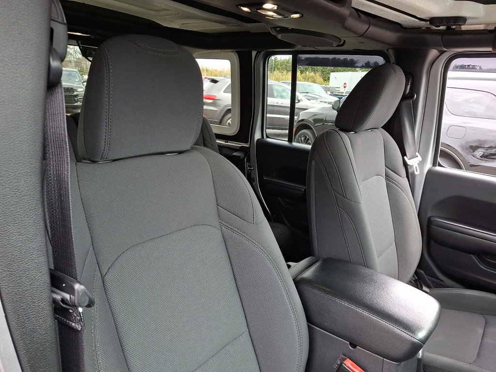 Used 2021 Jeep Wrangler Unlimited Sport image 13