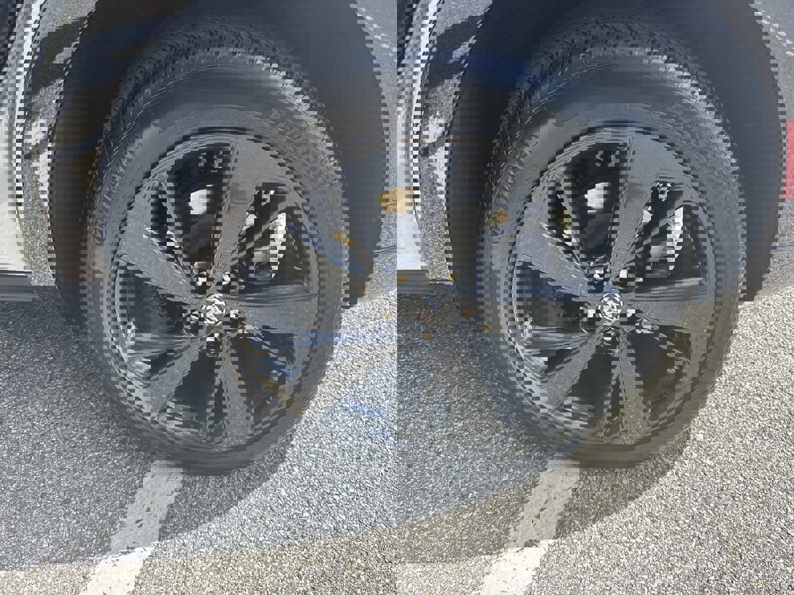 Used 2023 Buick Envision Preferred w/ Sport Touring Package image 4