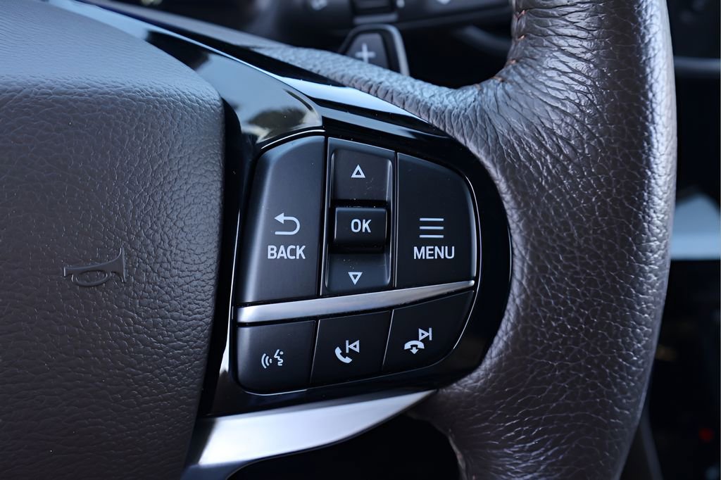 Used 2021 Ford Explorer King Ranch w/ Premium Technology Package image 22