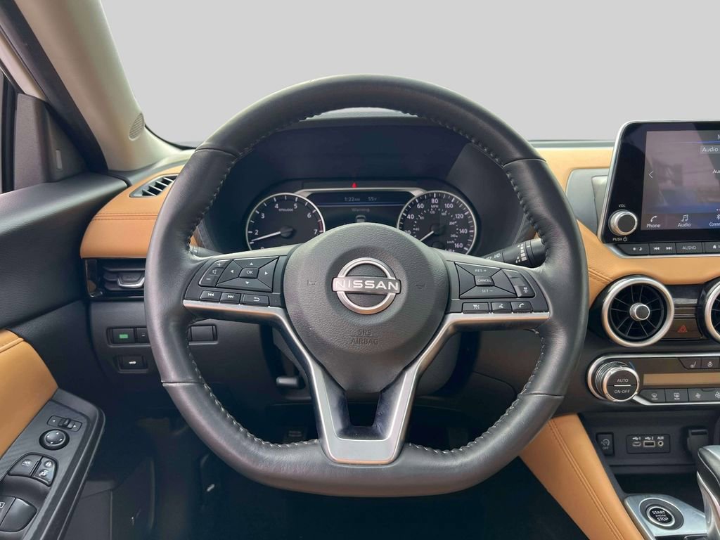 Used 2025 Nissan Sentra SV w/ SV Premium Package FWD image 15