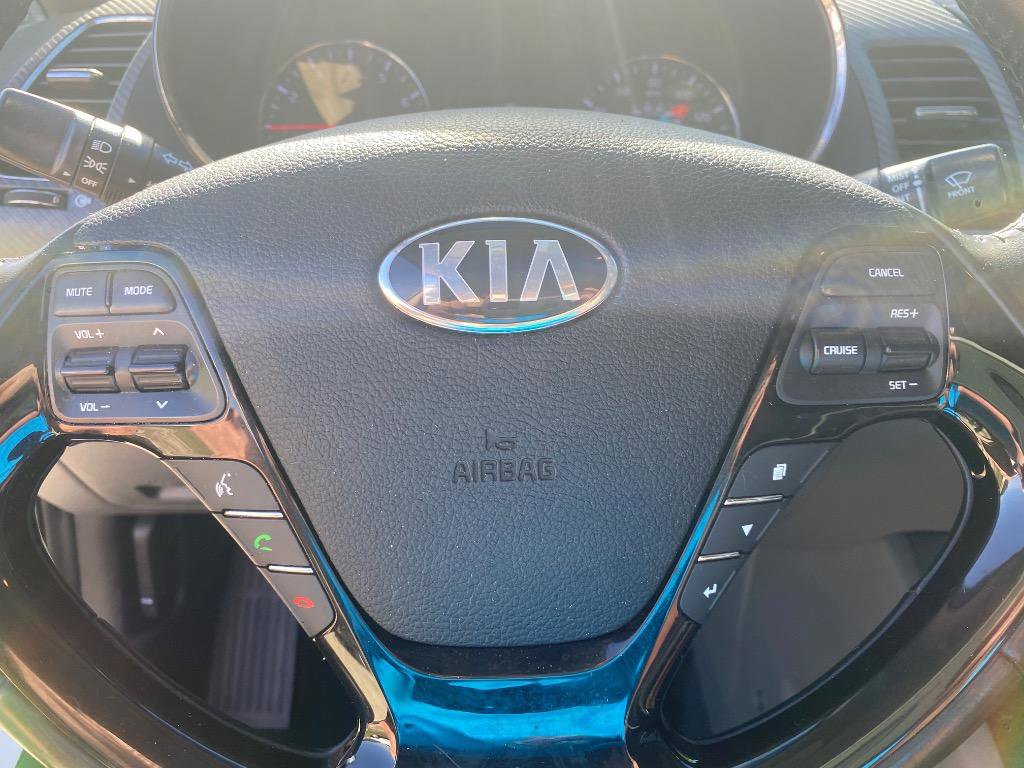 Used 2017 Kia Forte EX w/ EX Premium Plus Package FWD image 31