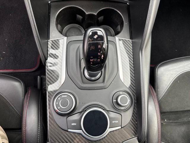 Used 2019 Alfa Romeo Giulia Quadrifoglio w/ Driver Assist Dynamic Package RWD image 27