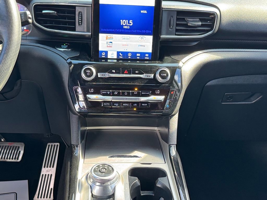 Used 2021 Ford Explorer ST w/ Equipment Group 401A AWD/4WD image 16