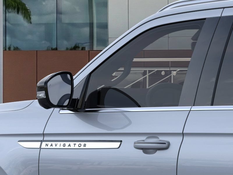 New 2026 Lincoln Navigator L Premier AWD/4WD image 49