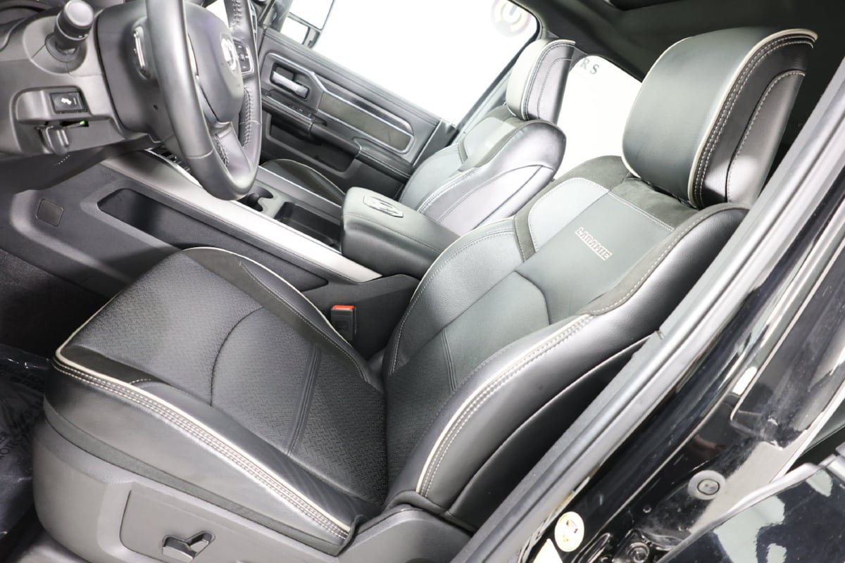 Used 2024 RAM 2500 Laramie w/ Night Edition AWD/4WD image 10