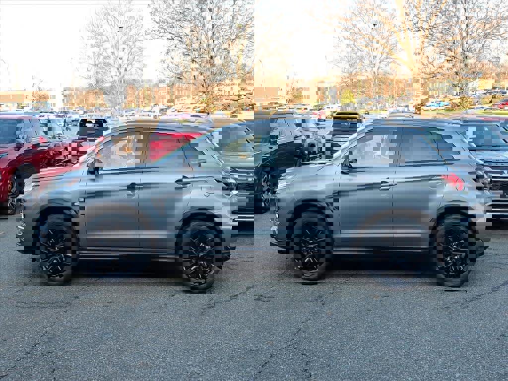 New 2026 Mitsubishi Outlander Sport LE video 2