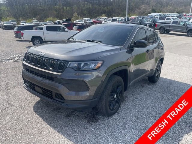 Used 2023 Jeep Compass Sport image 1