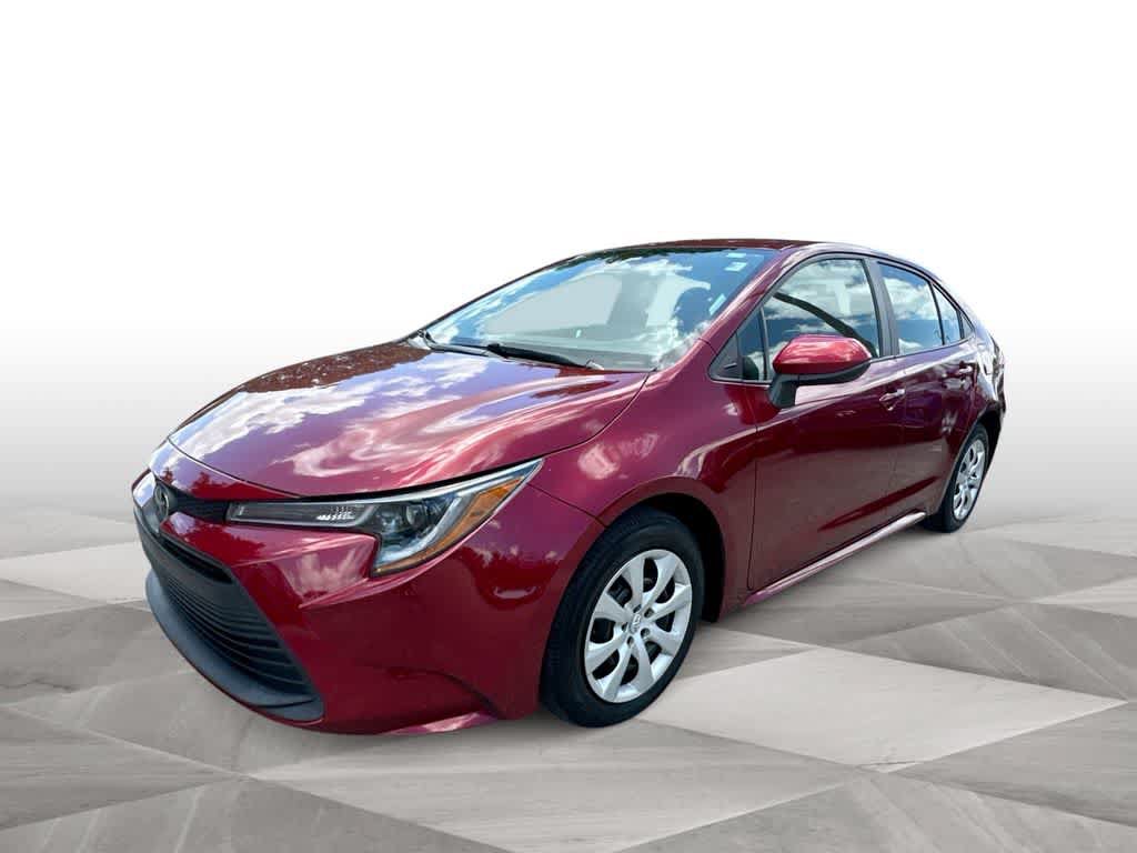 Used 2023 Toyota Corolla LE FWD image 4