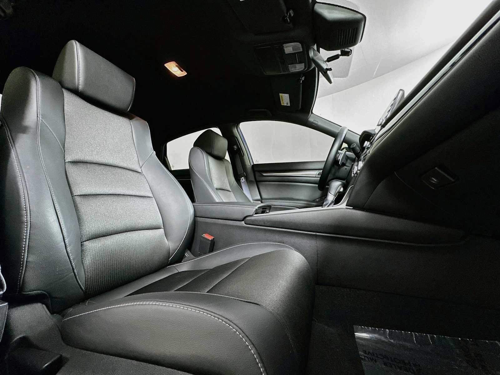 Used 2021 Honda Accord Sport image 24