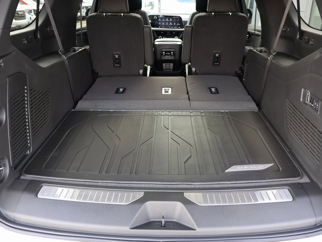 New 2026 Chevrolet Suburban High Country image 37