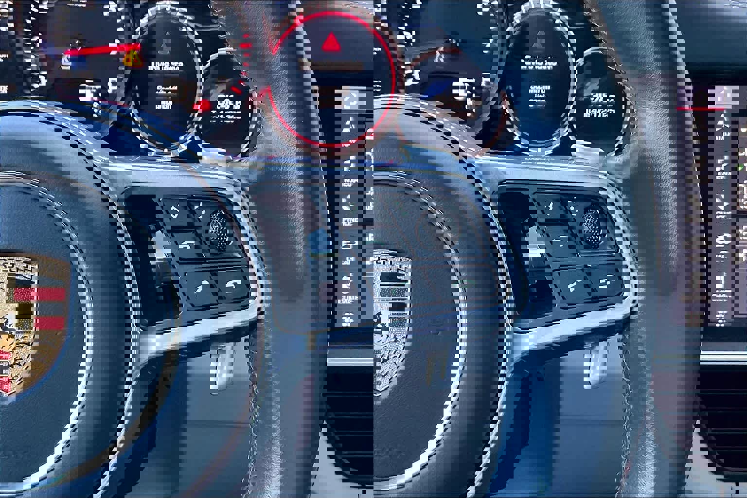 Used 2019 Porsche Cayenne image 23