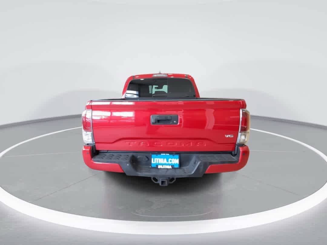 Certified 2021 Toyota Tacoma TRD Off-Road w/ Technology Package AWD/4WD image 7