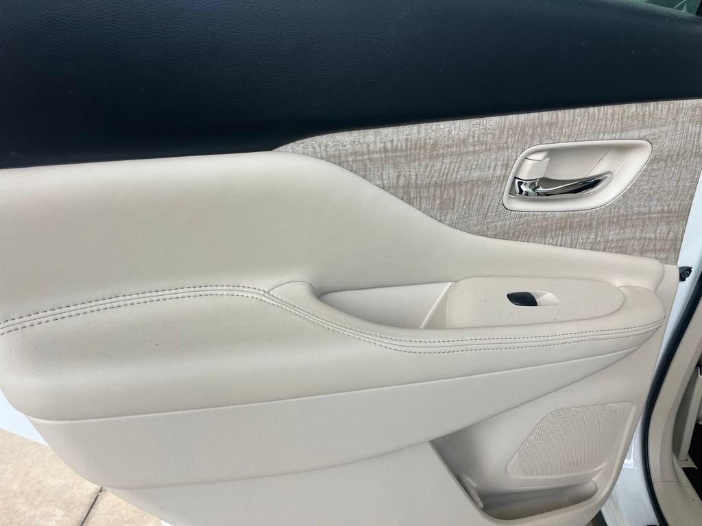 Used 2019 Nissan Murano SV FWD image 29
