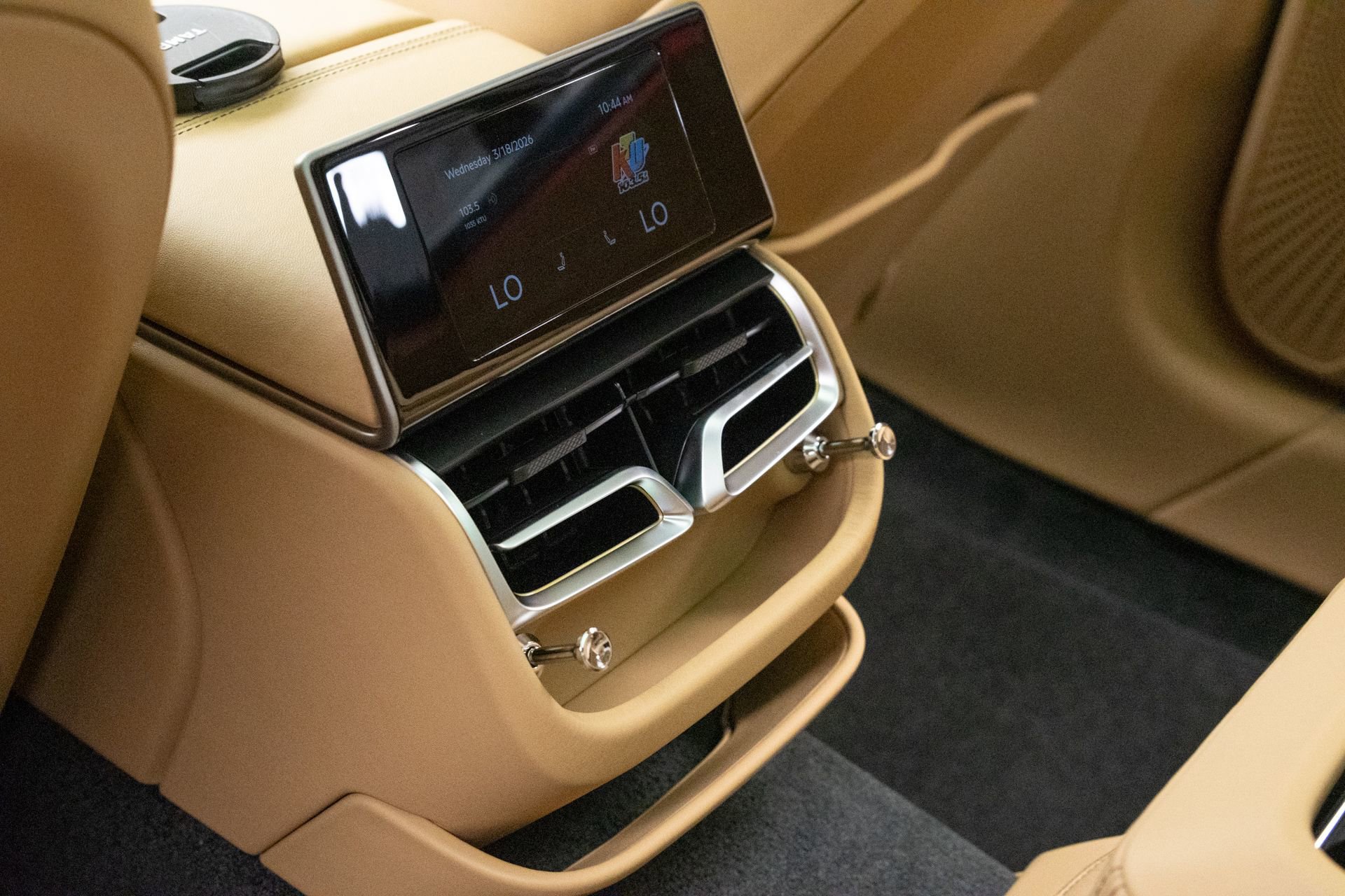 New 2026 Bentley Flying Spur Plug-In Hybrid AWD/4WD image 39