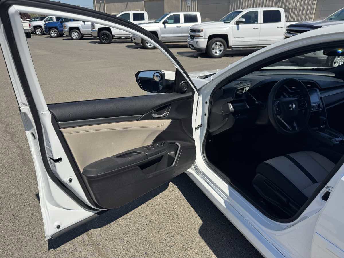 Used 2019 Honda Civic EX image 22