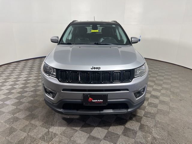Certified 2018 Jeep Compass Latitude image 2