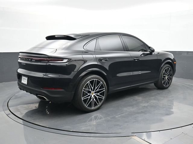 Certified 2024 Porsche Cayenne Coupe AWD/4WD image 23