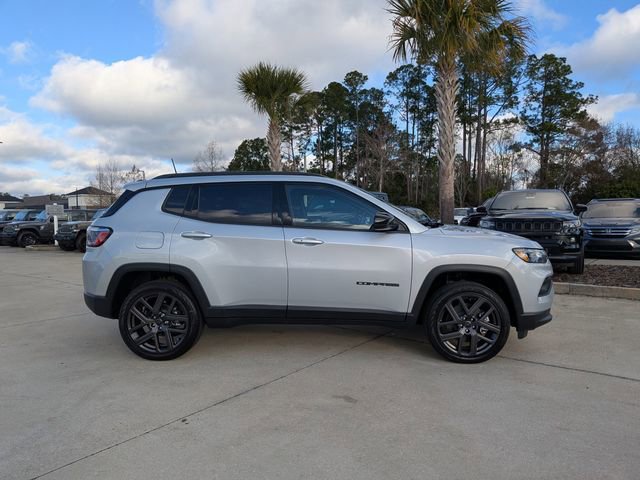 New 2026 Jeep Compass Latitude AWD/4WD image 2