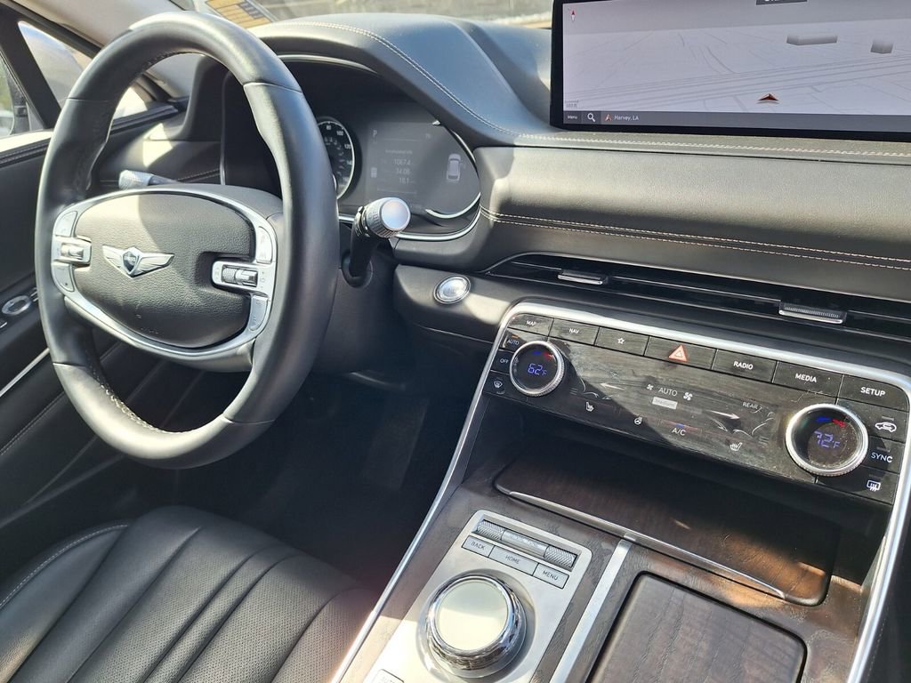 Used 2024 Genesis GV80 2.5T image 32