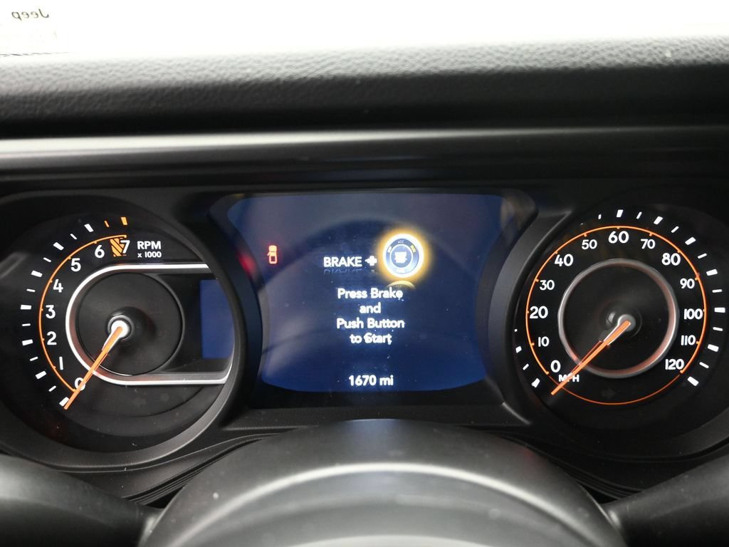 Used 2025 Jeep Gladiator Sport AWD/4WD image 12