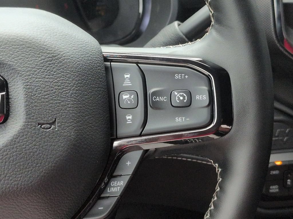 New 2026 RAM 3500 Limited AWD/4WD image 17