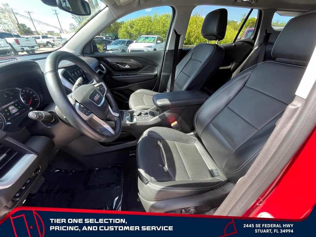 Used 2023 GMC Terrain SLT w/ Tech Package FWD image 10