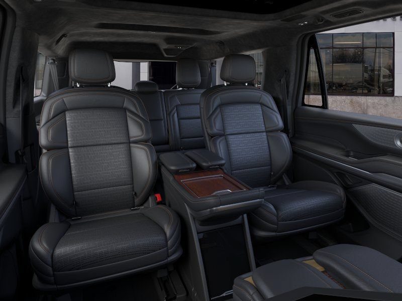 New 2026 Lincoln Navigator L Black Label AWD/4WD image 11