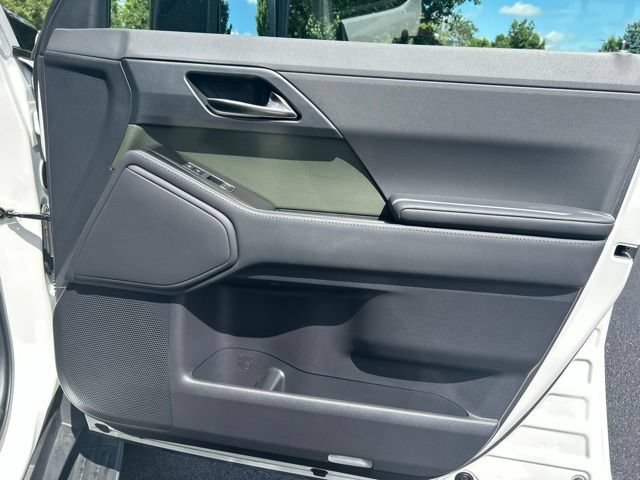 Certified 2025 Lexus GX 550 w/ Accessory Package (CT) AWD/4WD image 28