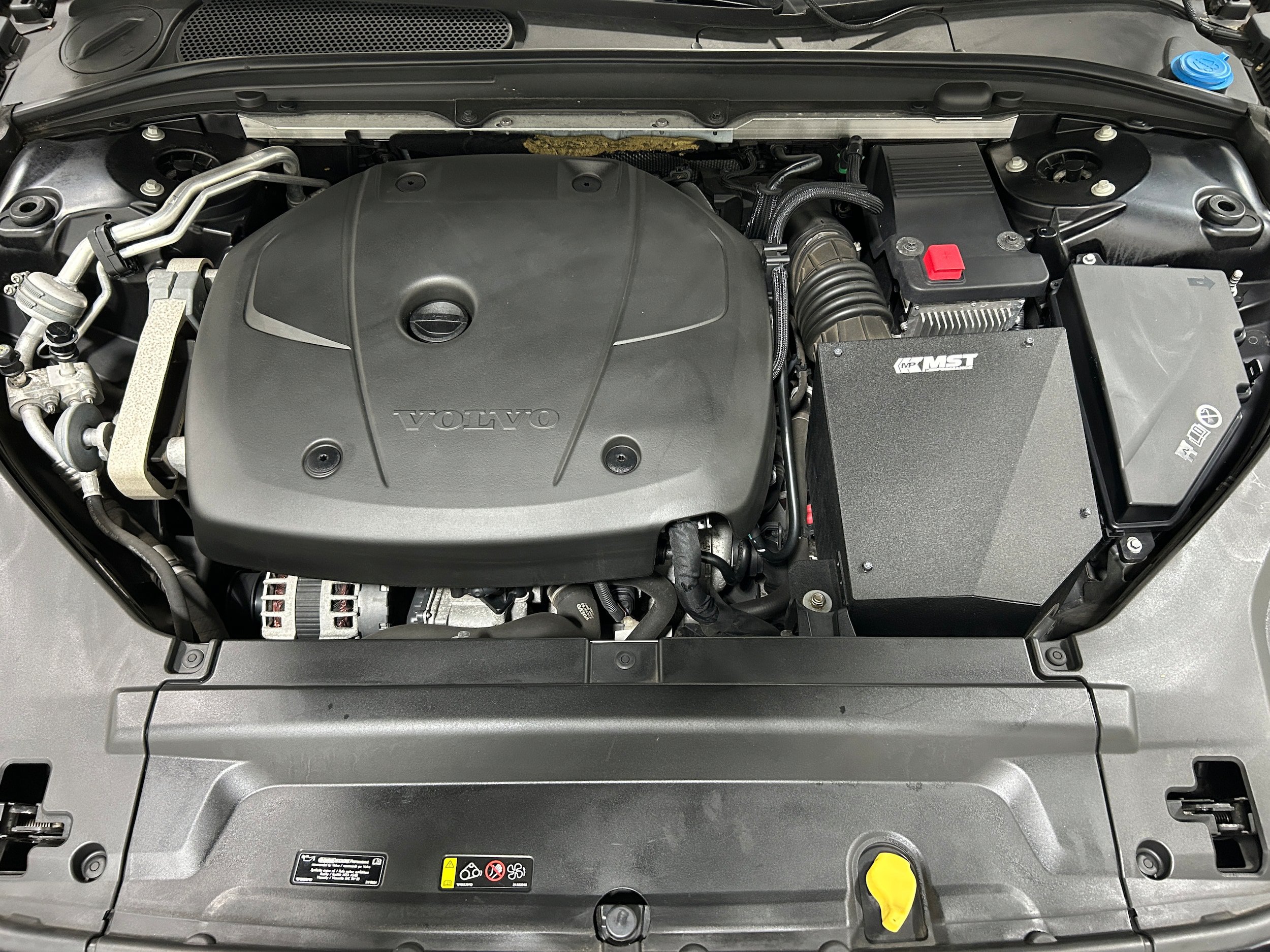 Used 2018 Volvo S90 T6 Inscription w/ Convenience Package AWD/4WD image 17