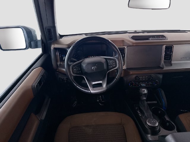 Used 2023 Ford Bronco Outer Banks AWD/4WD image 16