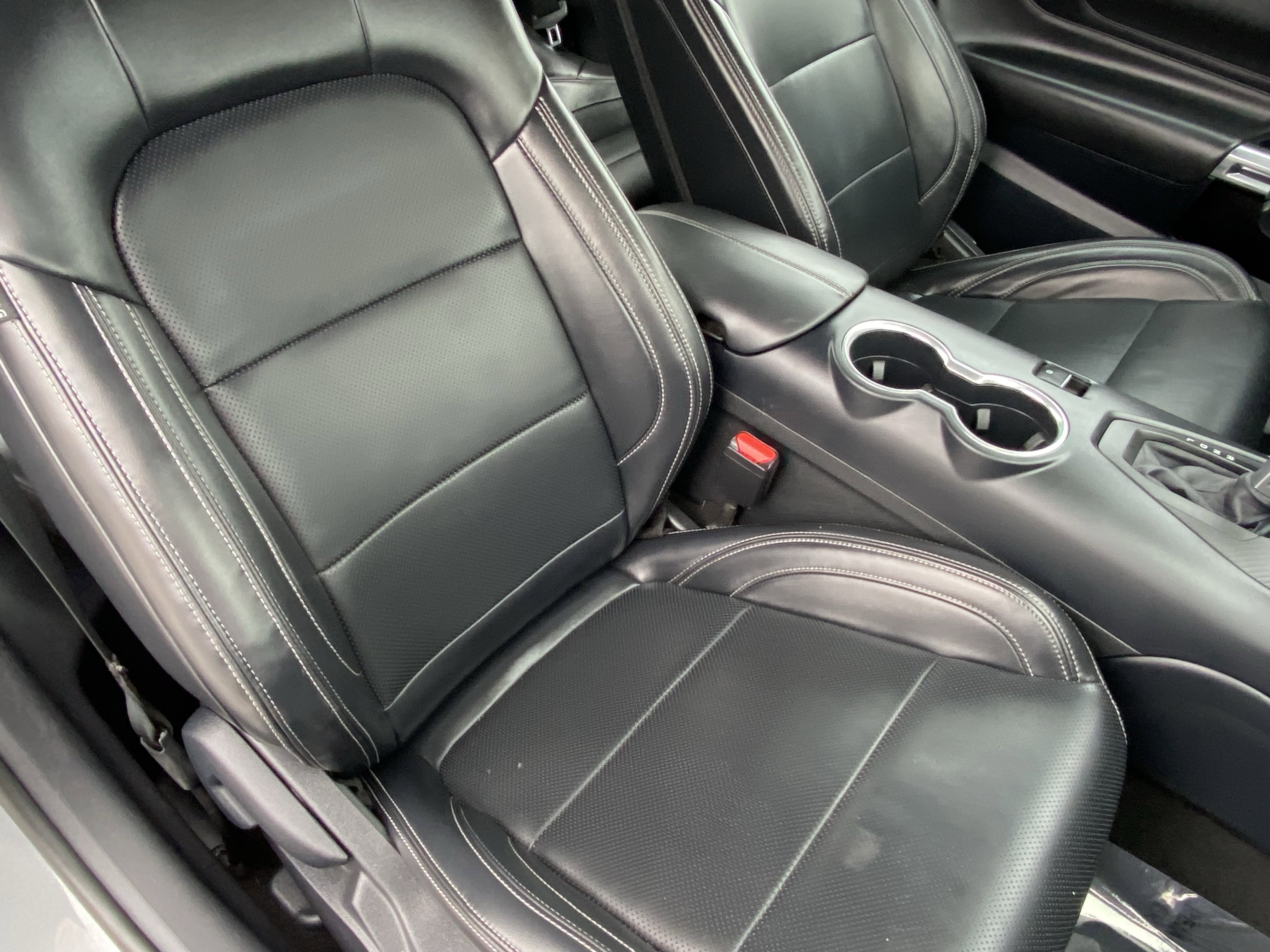 Used 2024 Ford Mustang Premium RWD image 11