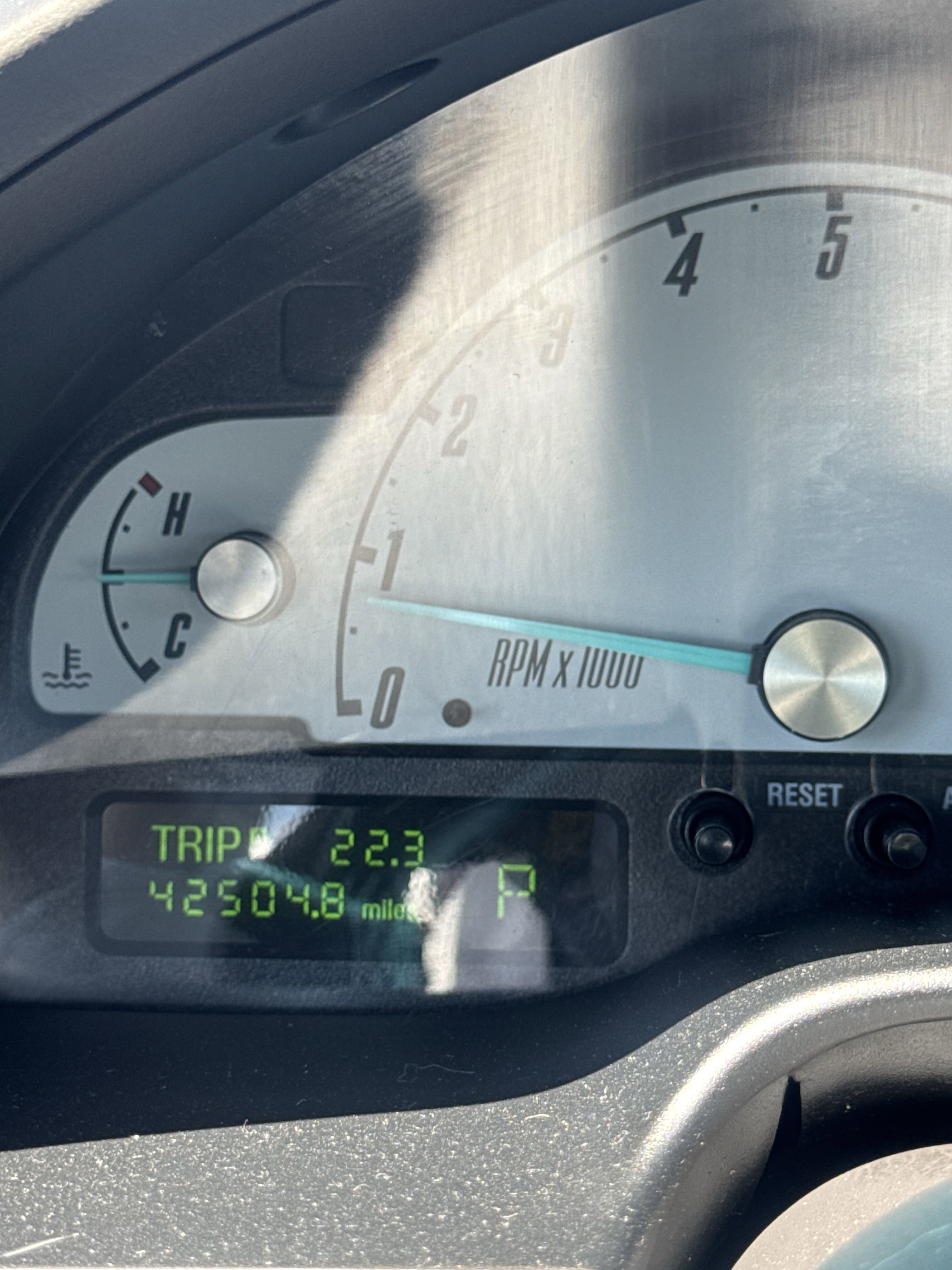 Used 2002 Ford Thunderbird image 31