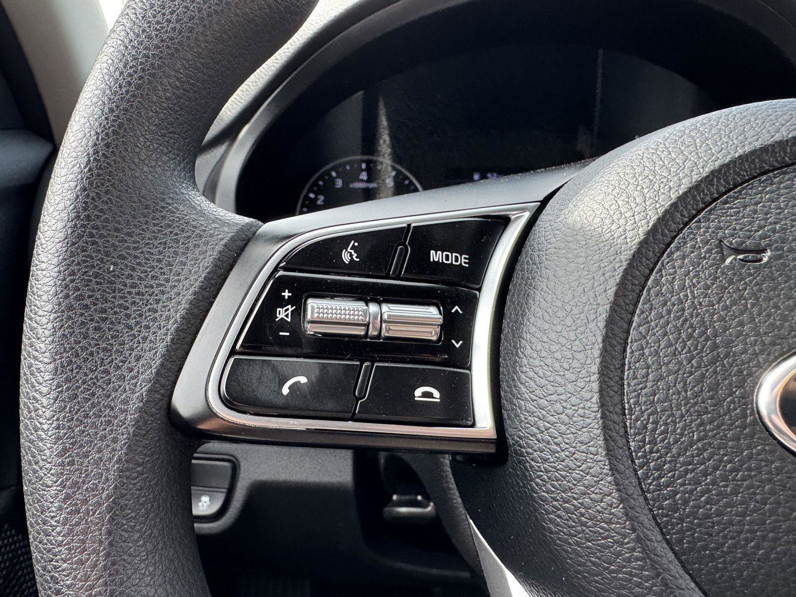 Used 2021 Kia Seltos LX image 23