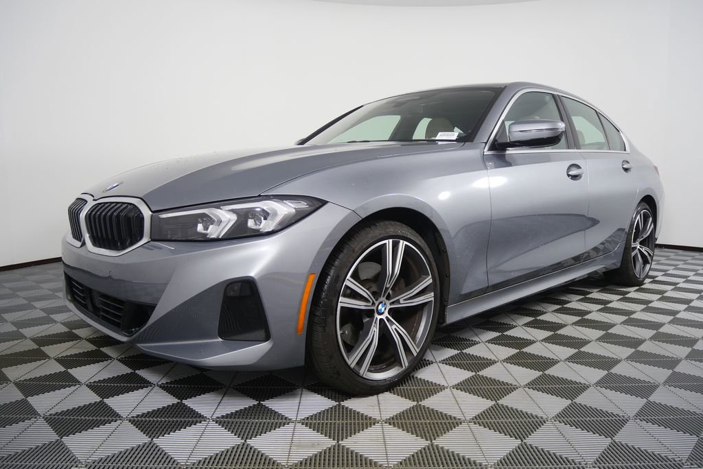 Certified 2024 BMW 330i Sedan image 7