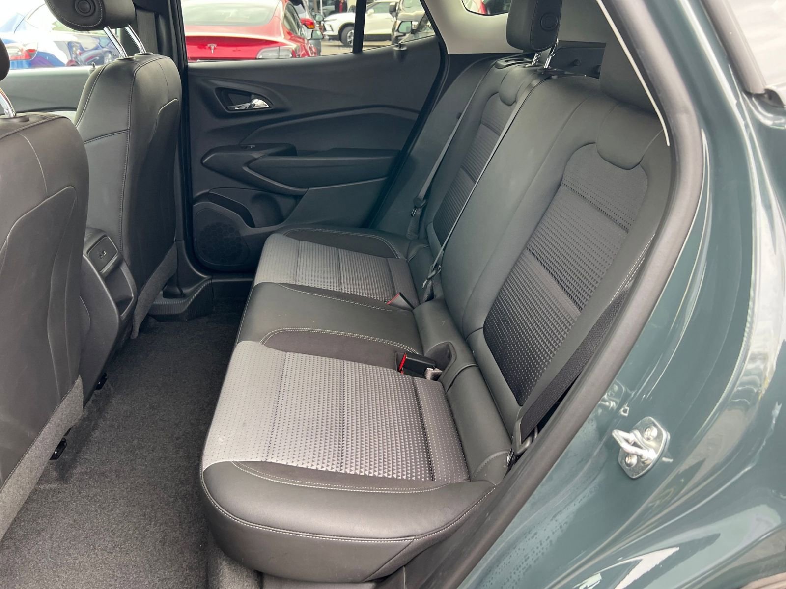 Used 2025 Chevrolet Trax LT image 23